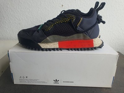 ADIDAS AW REISSUE RUN ALEXANDER WANG US 8 UK 7.5