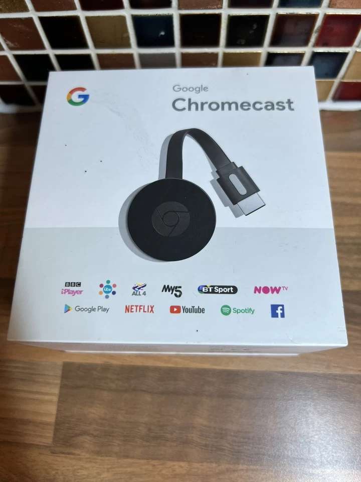 Google Chromecast 3rd Gen Digital Media Streamer 1080P HD Charcoal Grey - Image 3 of 3
