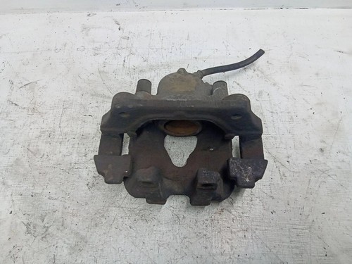 BMW 3 E90 Bremssattel vorne links 2.00 Diesel 135kw 2011 27656118