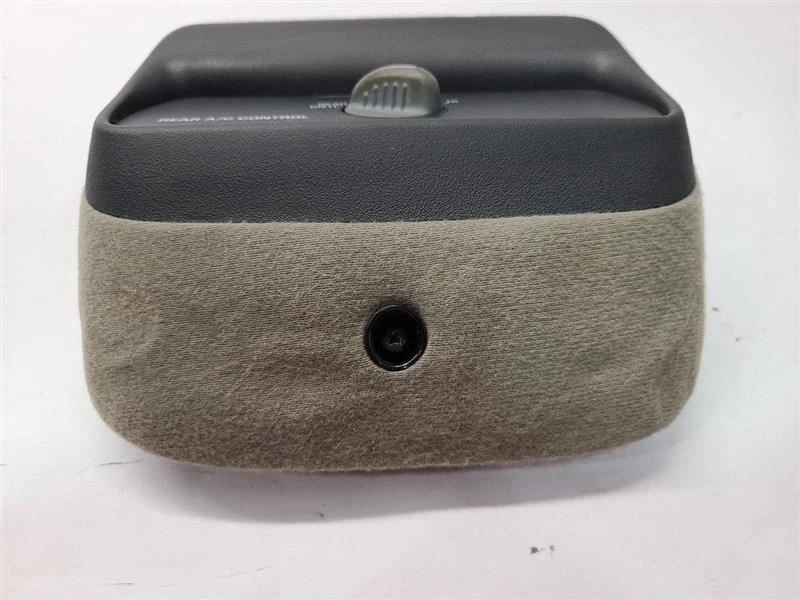 99 CHEVY SUBURBAN 1000 CONTROL DE TEMPERATURA 742597 Foto 3 de 4