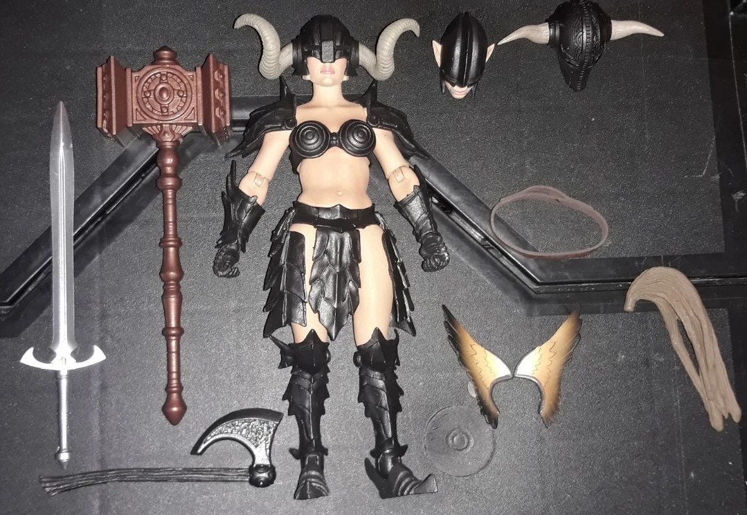 Four Horsemen Mythic Legions Female Barbarian Warrior Builder