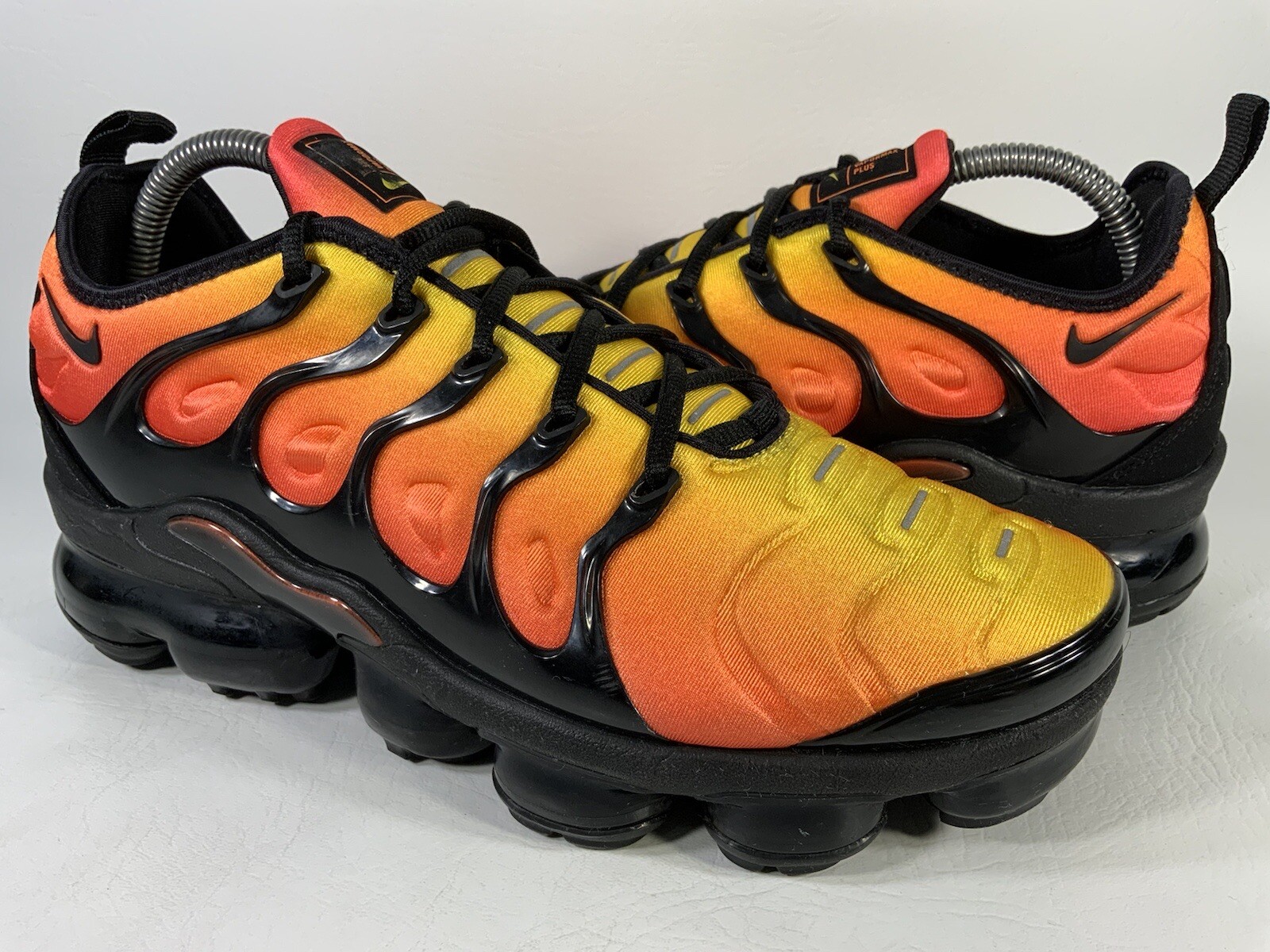 Nike Air Vapormax Plus Crimson Sunset 