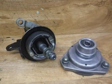 2000 00 SUZUKI LT80 LT 80 OEM FRONT LEFT SPINDLE KNUCKLE BRAKE DRUM 51240-40B00