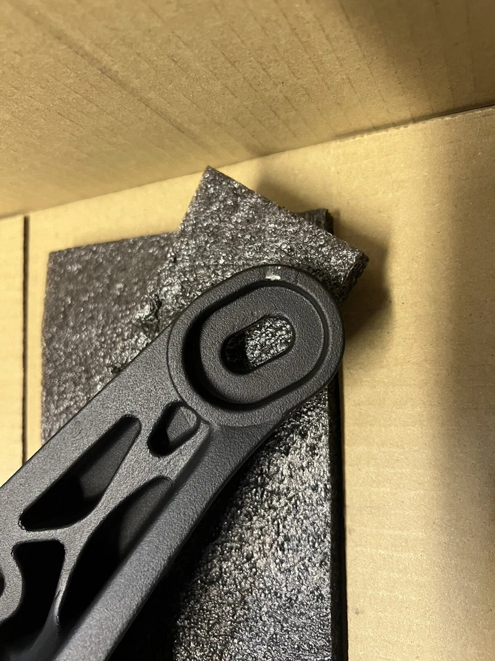 BMW E30 325ix Transfer Case Cross Member Brace 88-91 Auto Transmission - Image 3 of 4