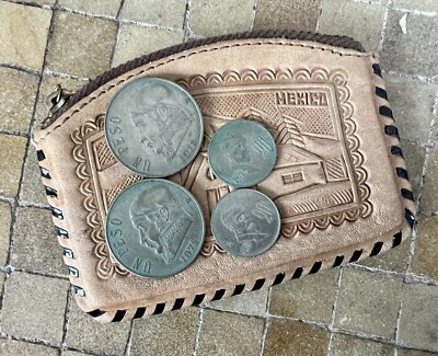 (2) 1978 Un 1 Pesos + 1977 & 1978 20 Centavos + VTG Leather Mexico Change Purse