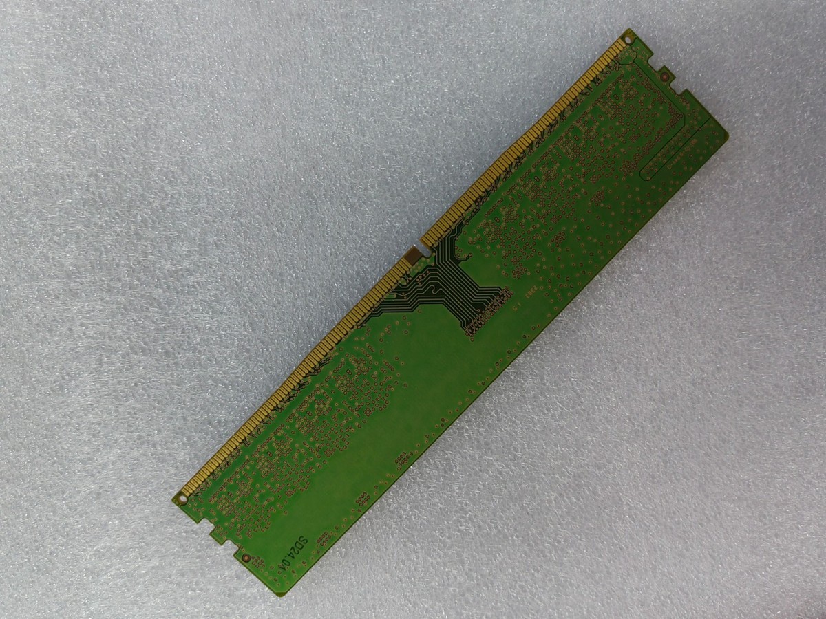 Samsung 16GB DDR4 3200 Desktop DIMM RAM 1Rx8 PC4-25600