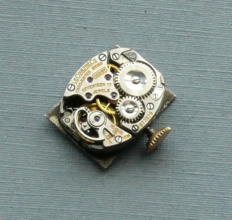 Vintage LeCoultre 14k Yellow Gold 17Jewels Cal.490/BW Manual  display picture 2