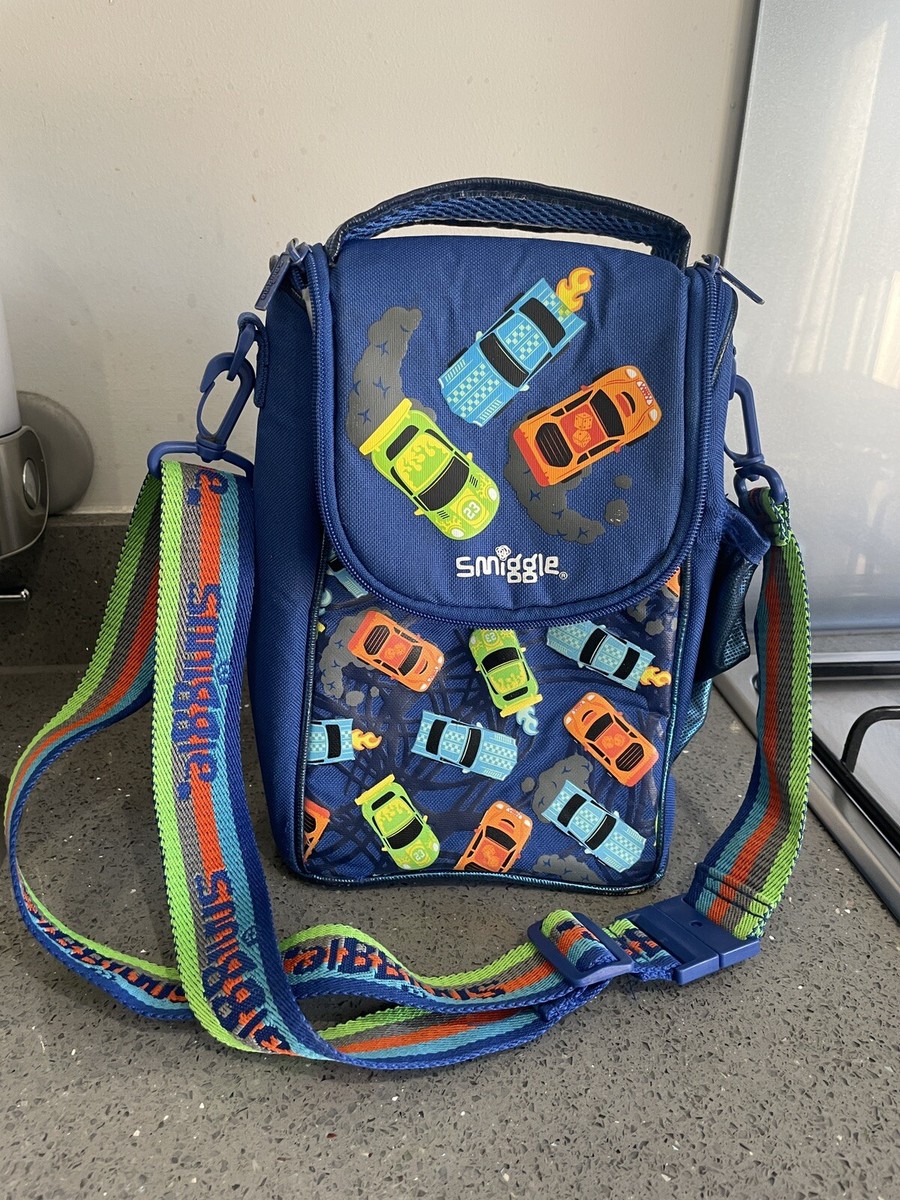 *Smiggle* junior whirl blue cars lunch With strap +drinks bottle  holder