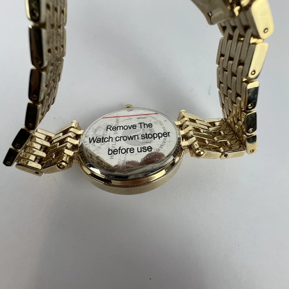 Adrienne Vittadini Gold Tone Link Watch ADST1259 NWT – MSRP $125 Foto 4 de 4