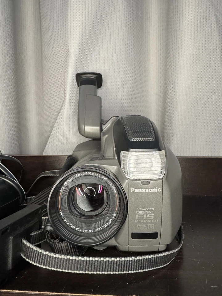 Panasonic Palmcorder with Photoshot PV-L750D Working VHS-C with Battery Charger - Image 3 of 4