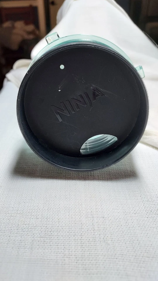 Liquidificador Ninja genuíno copo de substituição com tampa verde dose única - 16 oz - Imagem 4 de 4