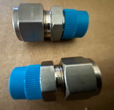 2 pcs Superlok Male Connector 1/2" Tube OD x 1/2" Male NPT 316 Stainless SMC-8N