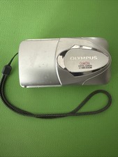 Olympus CAMEDIA D-580 Zoom 4MP Digital Camera with 3x Optical Zoom
