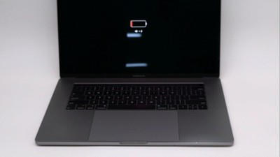 Apple Macbook Pro 15'' i7-8850H 32GB 512GB - Good