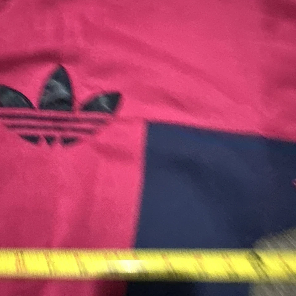 Vintage 80’s 90’s Adidas Sweatshirt Size M Pink Blue Boxy Fit - Image 4 of 4