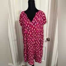 Women's size large LOFT Pink and White Patterned dress