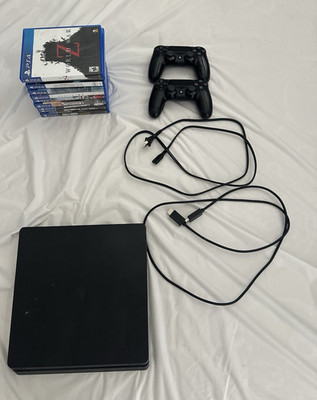 Sony PlayStation 4 PS4 Slim 500GB Bundle 2 Controllers HDMI Cable 10 Games