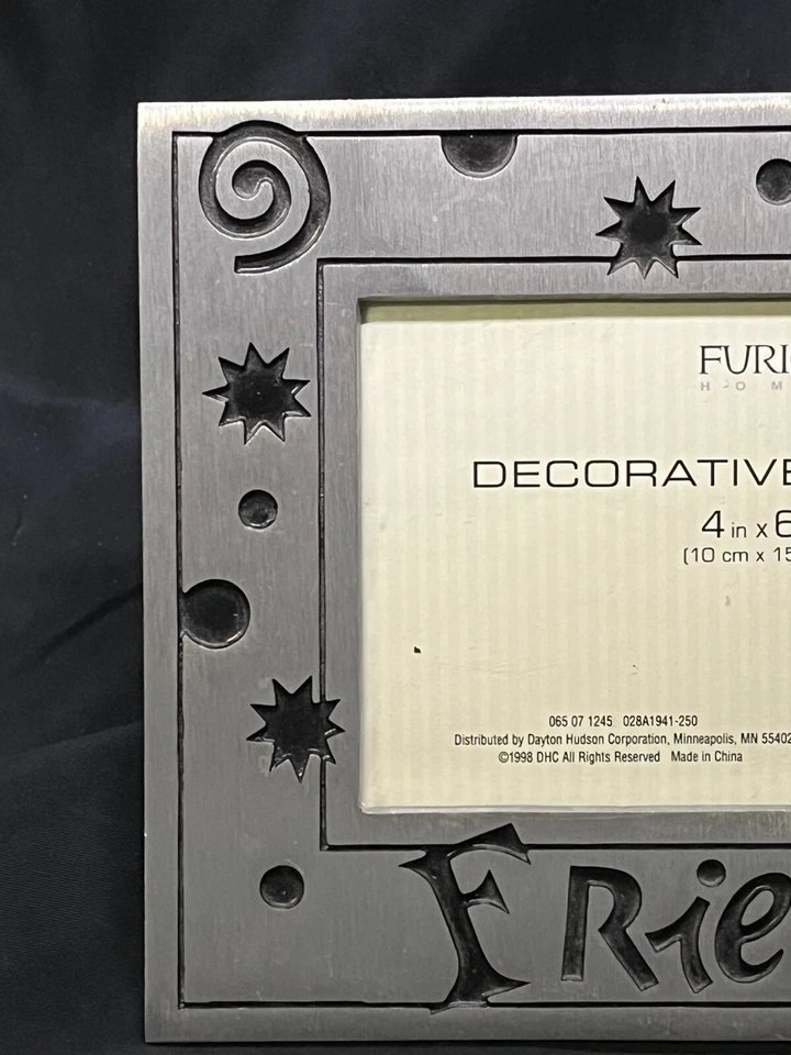 VINTAGE 1998 FURIO HOME PEWTER 4 X 6” FRIENDS Cute PICTURE FRAME ~Great Gift - Image 2 of 4