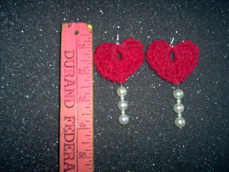 Hand crochet earrings, Heart with pearl beads,   set #2aa