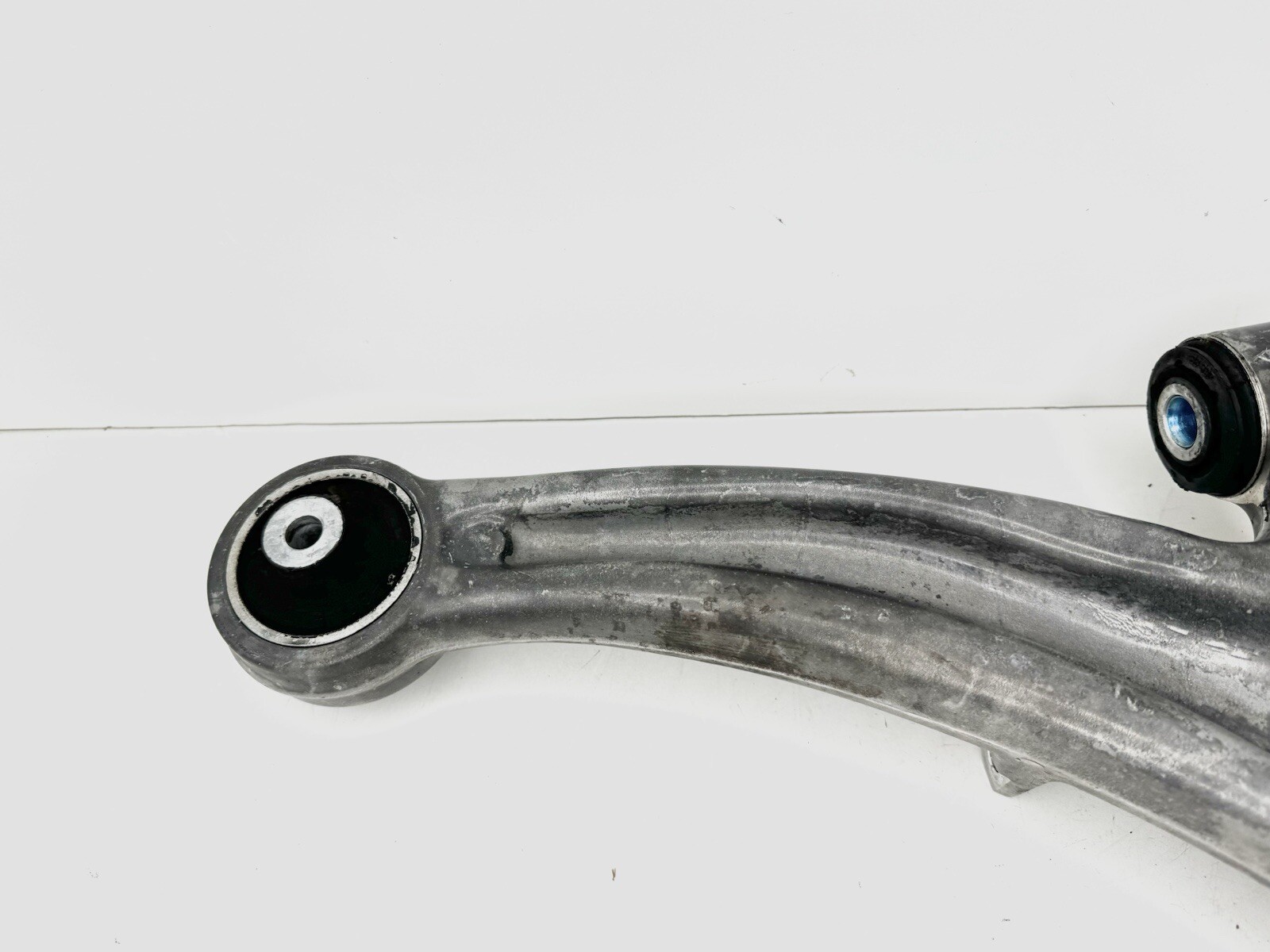 ✅ 2005 - 16 Aston Martin DB9 Front Driver Lower Control Arm Suspension OEM