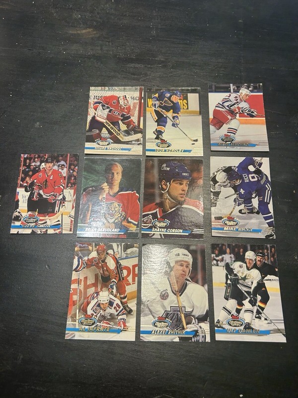 Lot Of 10 Topps Stadium Club 1993 Hockey Trading Cards 