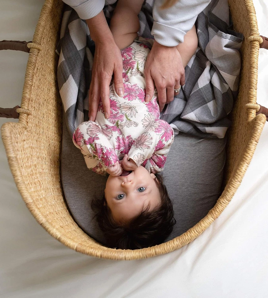 Sábana bajista bebé Burts Bees, funda BEESNUG ajustada para bebés, 100 % algodón orgánico Foto 3 de 4