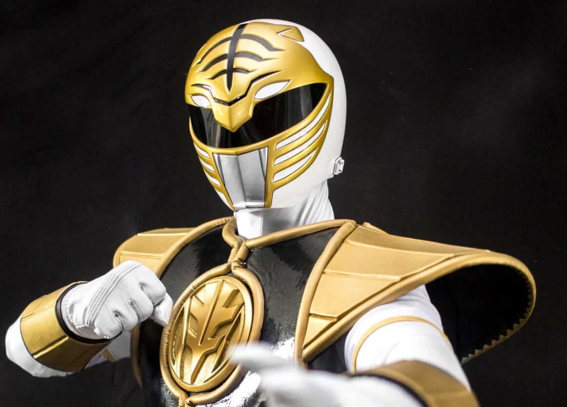 Power Rangers Mighty Morphin White Ranger Wearable Helmet Unisex Men Womens Kids
