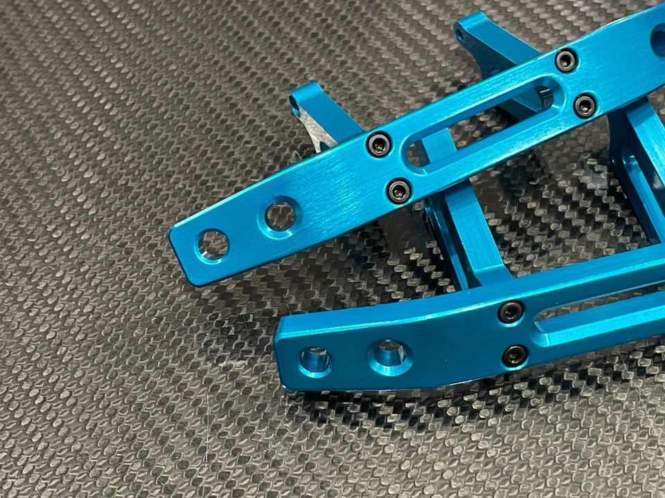 Parachoques F&R de aluminio HD para Traxxas T-Maxx Tmaxx 2.5 / 3.3 azul Foto 3 de 3