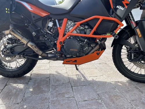 Placa deslizante KTM 1090 1190 1290 accesorios de aluminio Cosmo - Imagen 4 de 5