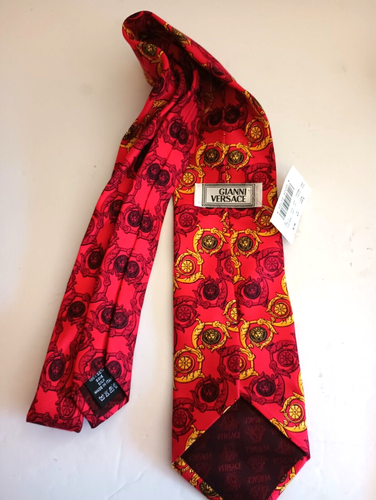 Cravatta in seta GIANNI VERSACE Made in Italy barocco oro rosso 58" lunga etichetta Macy's - Foto 3 di 6