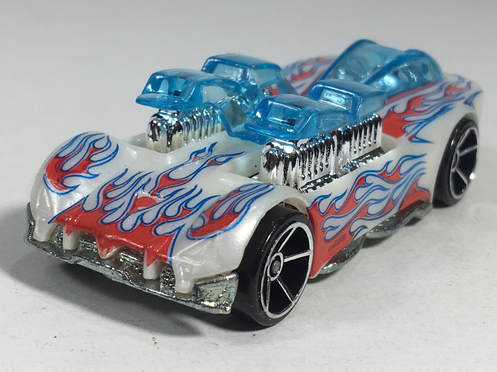 Hot Wheels 2007 What 4-2 Pearl White Red Flames Mystery Cars Series Malaysia #2