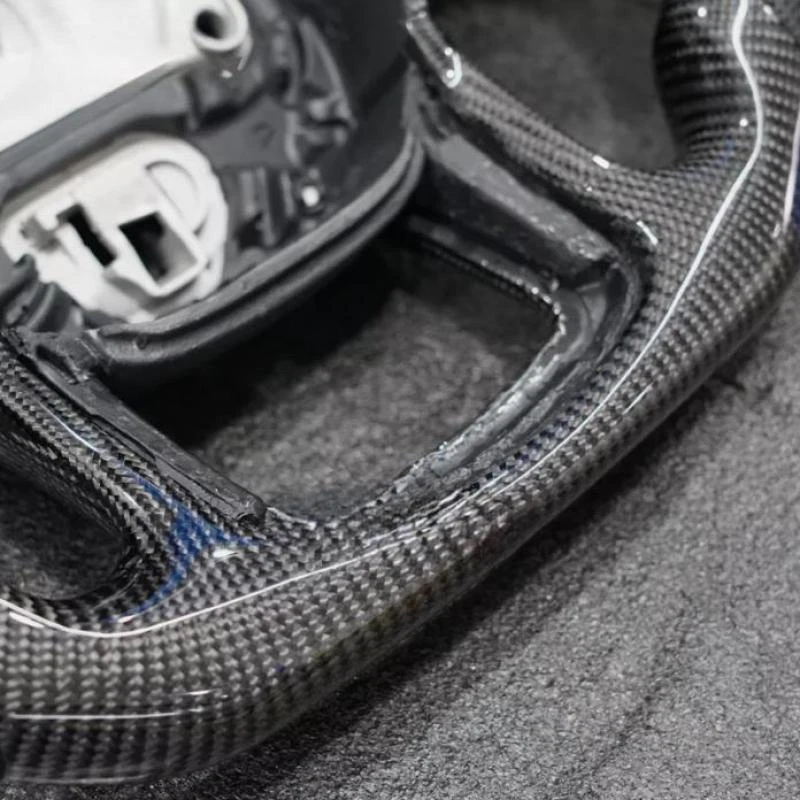 Volante de fibra de carbono con calefacción para Land Rover Range Rover Sport SVR Foto 4 de 4