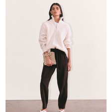 NWOT Everlane The Tapered Pant in Butterlite In Black Size Small