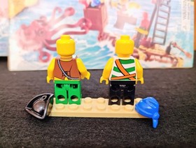 LEGO Pirates 2009: Kraken Attackin' (6240) - Complete - Box & Instructions Too!