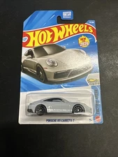 2026 Hot Wheels, Porsche 911 Carrera T (Mint)