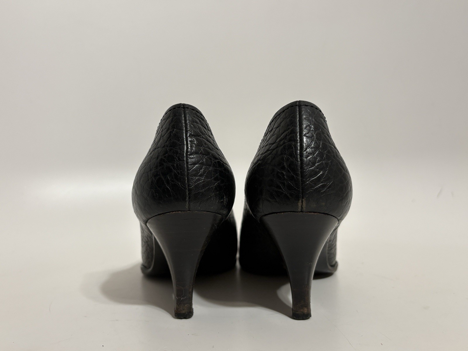 Vtg Prada Black Croc-Embossed Leather Gold Carabiner Heels 36.5 thumbnail 4