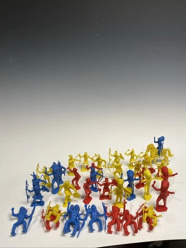 1960’s Vintage Marx Mixed Lot Of 37 Fort Apache Plastic Figures With One Horse