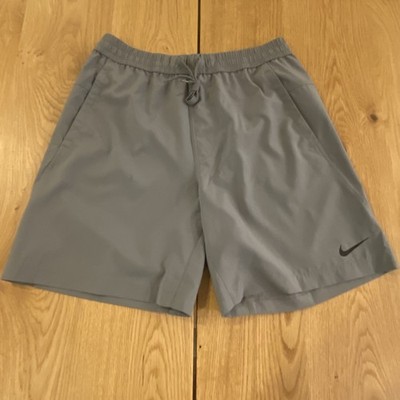 Nike Unlimited Dri-FIT 7'' Unlined Versatile Shorts Mens S Gray DV9857-084