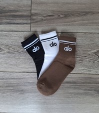 3 Pairs ALO Yoga HALF-CREW THROWBACK SOCKS brand new