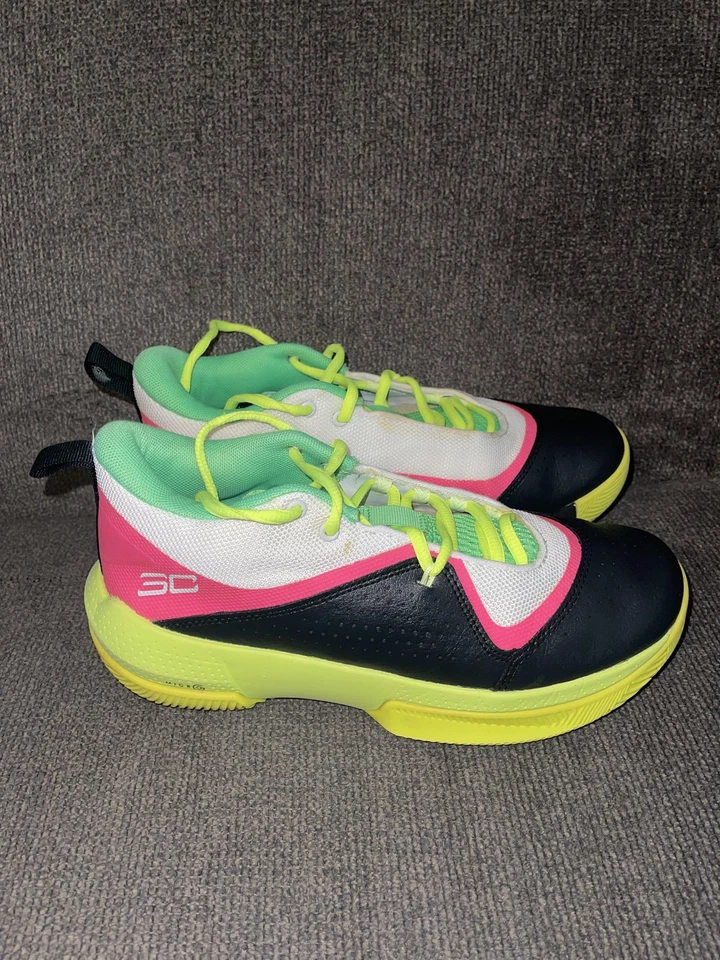 Under Armour Curry Zapatos Juveniles 7Y Blanco Rosa Verde Baloncesto SC30 3023918-102 Foto 2 de 4