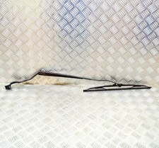 Braccio tergicristallo anteriore sinistro MASERATI GRAN TURISMO con lama RHD 2010