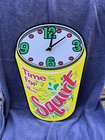 Dr Pepper Time For A Squirt Clock. Squirt Drink — photo 1