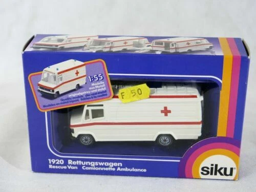 Altri modellini statici camion SIKU scala 1:55