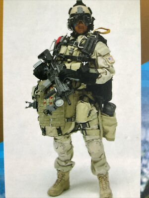 Hot Toys Military HALO US Navy SEAL TEAM 2 Bravo Jumper Para
