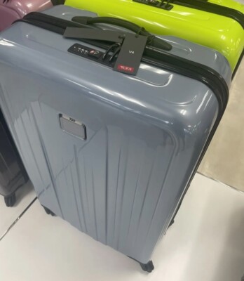 Tumi V4 Extended Trip Expandable Packing Case