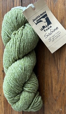Large 100g hank of Juniper Moon Farm ''Sabine'' llama/merino wool/cotton yarn, 007