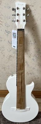ENYA NOVA GO MINI 1/4 SIZE TRAVEL CARBON FIBER ACOUSTIC GUITAR WHITE OPEN BOX