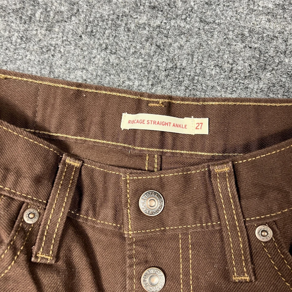 Женские джинсы Levis 27 коричневые с грудной клеткой прямые до лодыжки с высоким подъемом на пуговицах - Изображение 4 из 4