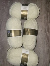 Berella Acrylic Yarn,  3.5 oz Each, Color Naural white,  4 Skeins
