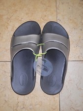 OOFOS OOahh Luxe Metallic Black Comfort Sandals Unisex W11 M9 Recovery Slides